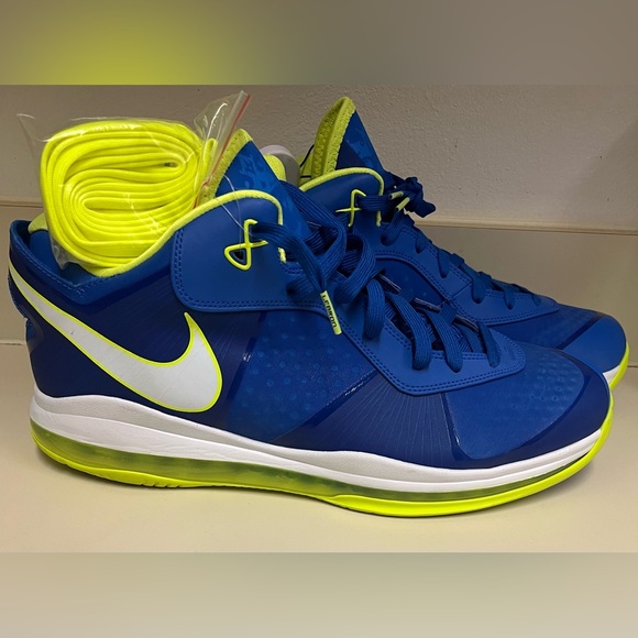 Nike Lebron 8 V/2 Low Blue & Volt Sneakers, Size 15 - Picture 3 of 13